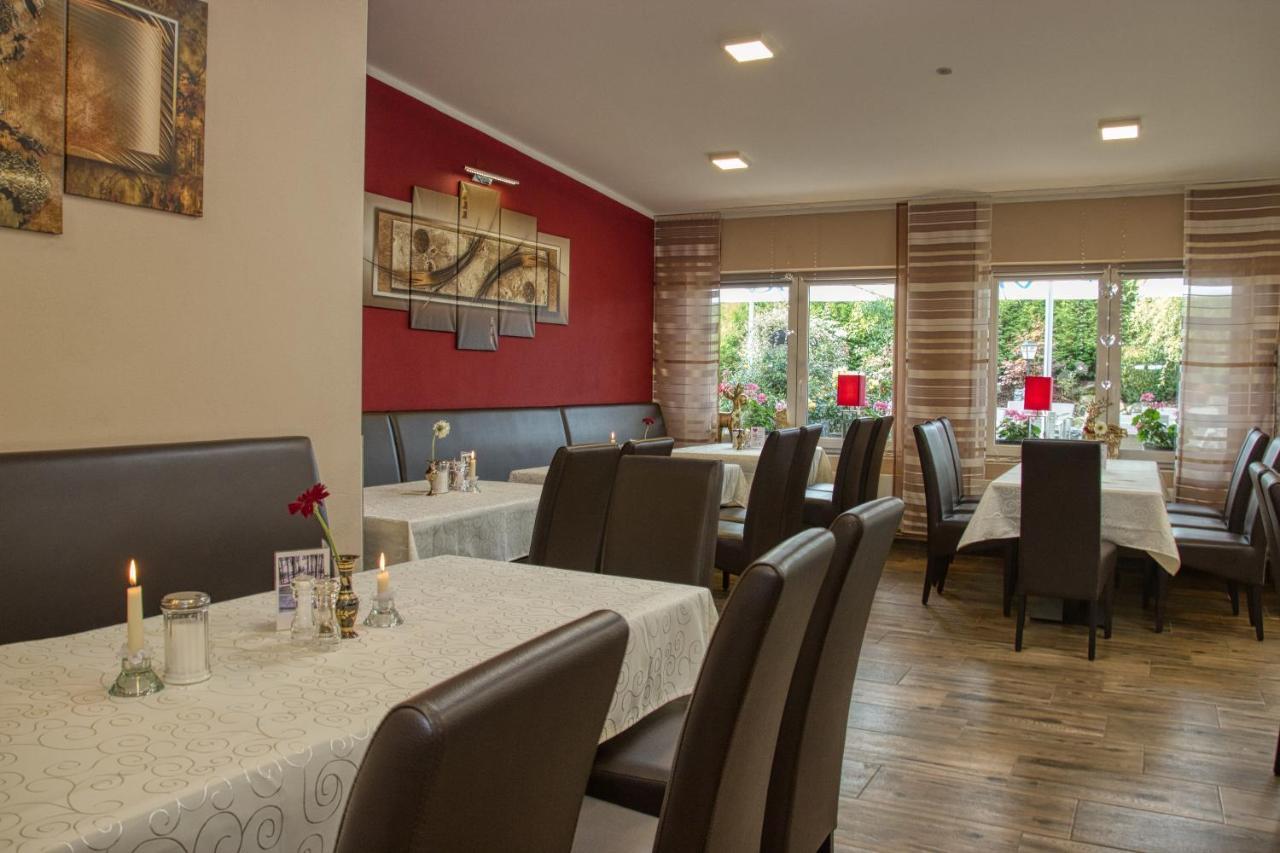 Wellnesshotel Deine Auszeit, Adults Only Achslach Eksteriør billede