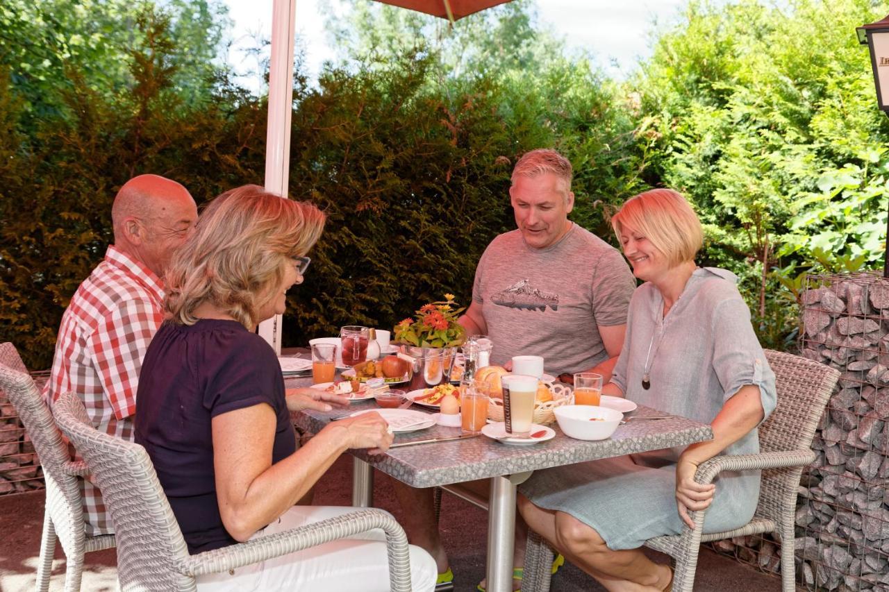 Wellnesshotel Deine Auszeit, Adults Only Achslach Eksteriør billede