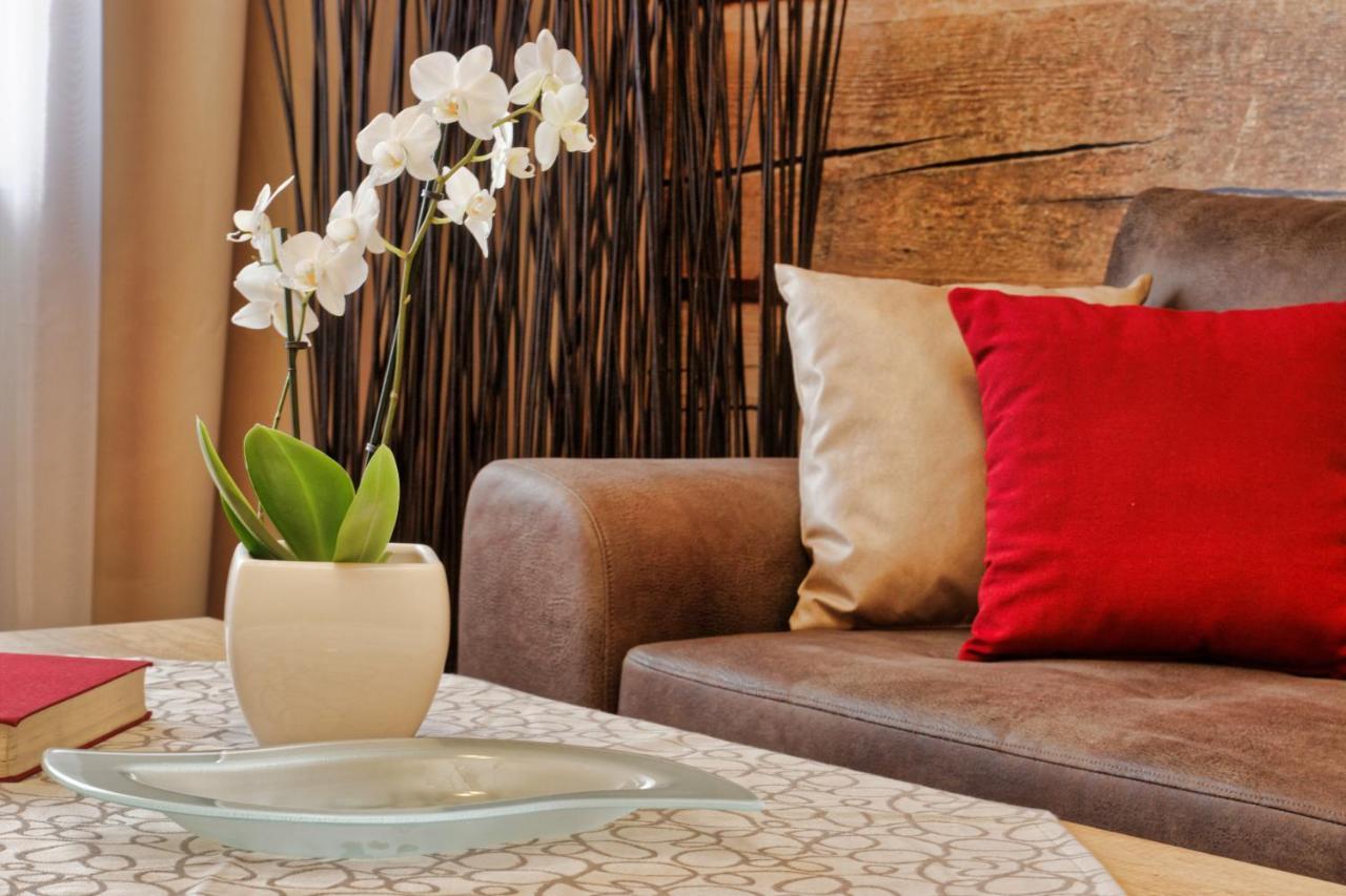 Wellnesshotel Deine Auszeit, Adults Only Achslach Eksteriør billede