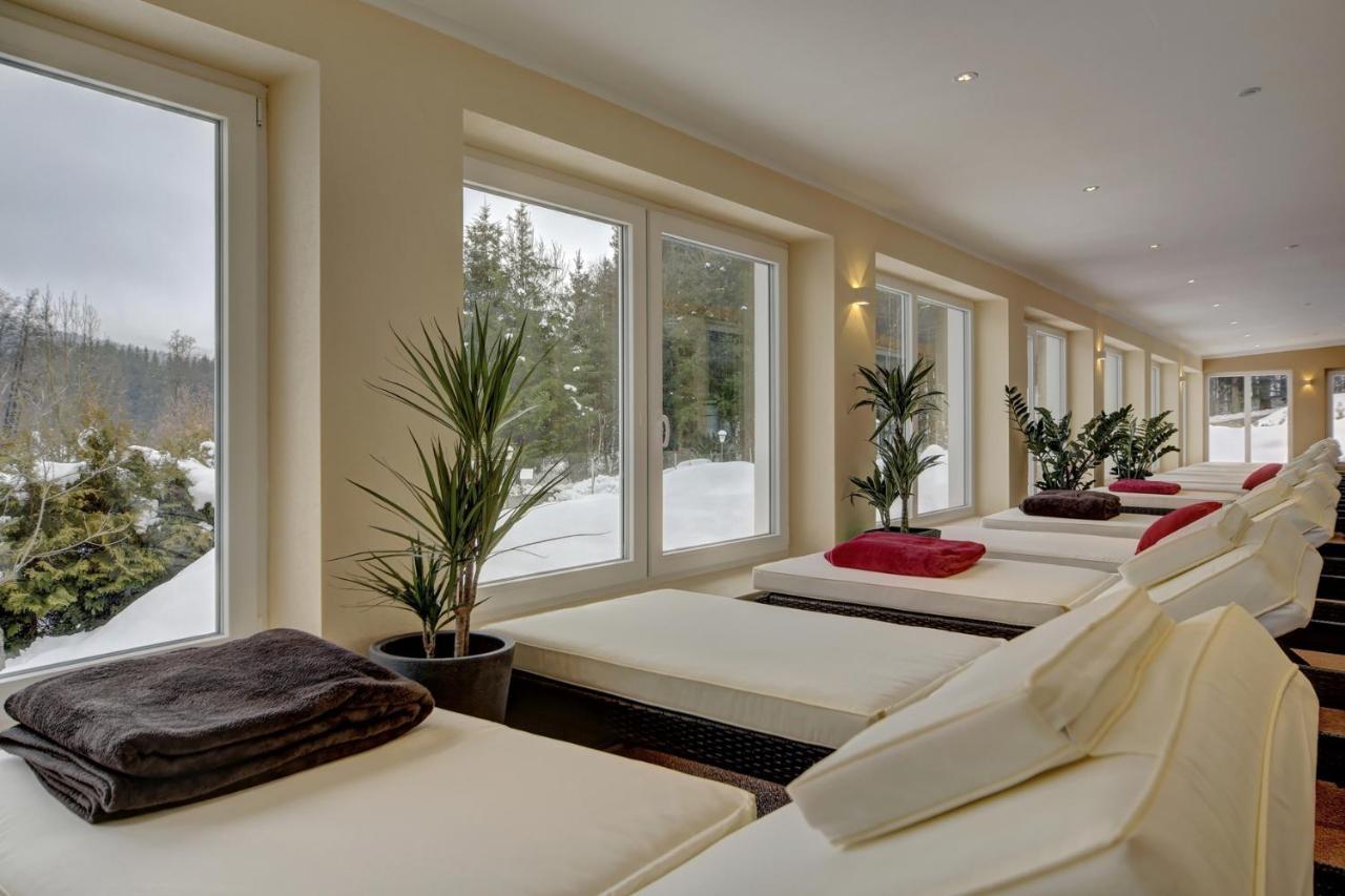 Wellnesshotel Deine Auszeit, Adults Only Achslach Eksteriør billede