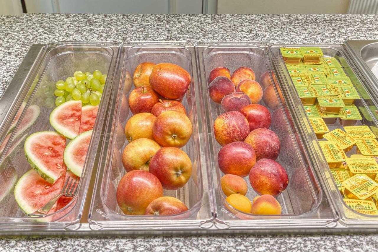 Wellnesshotel Deine Auszeit, Adults Only Achslach Eksteriør billede